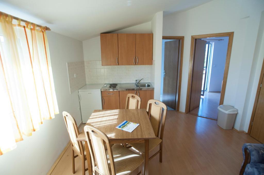 Apartments Maric With Parking ウマグ 部屋 写真