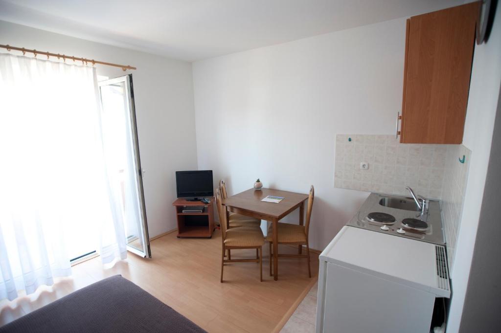 Apartments Maric With Parking ウマグ 部屋 写真